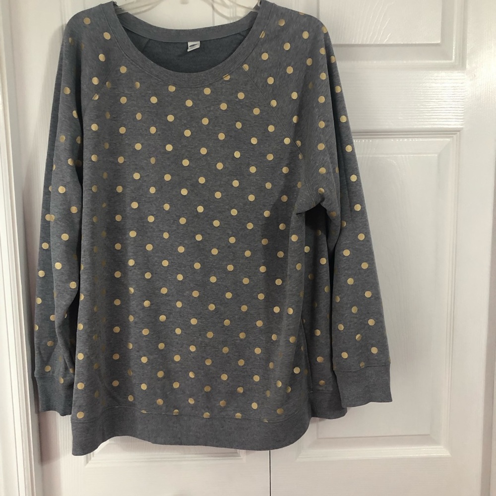 Polka dot sweatshirt